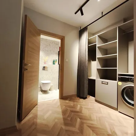 La Casa Privada アパート