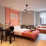 La Casa Privada